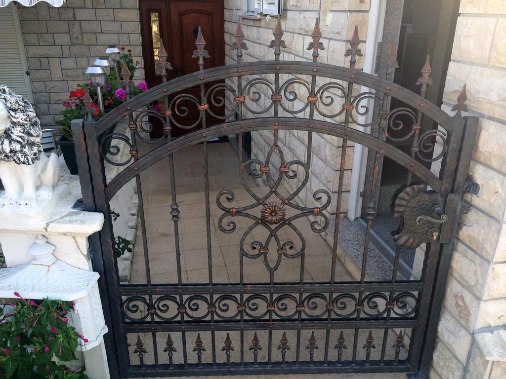 Primasrima Apartments Vodice Kültér fotó